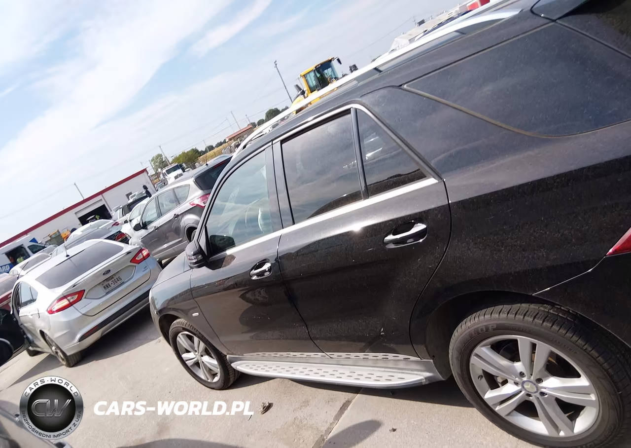 2012 Mercedes-Benz Ml 350 4Matic VIN:4JGDA5HB7CA071546 - 13