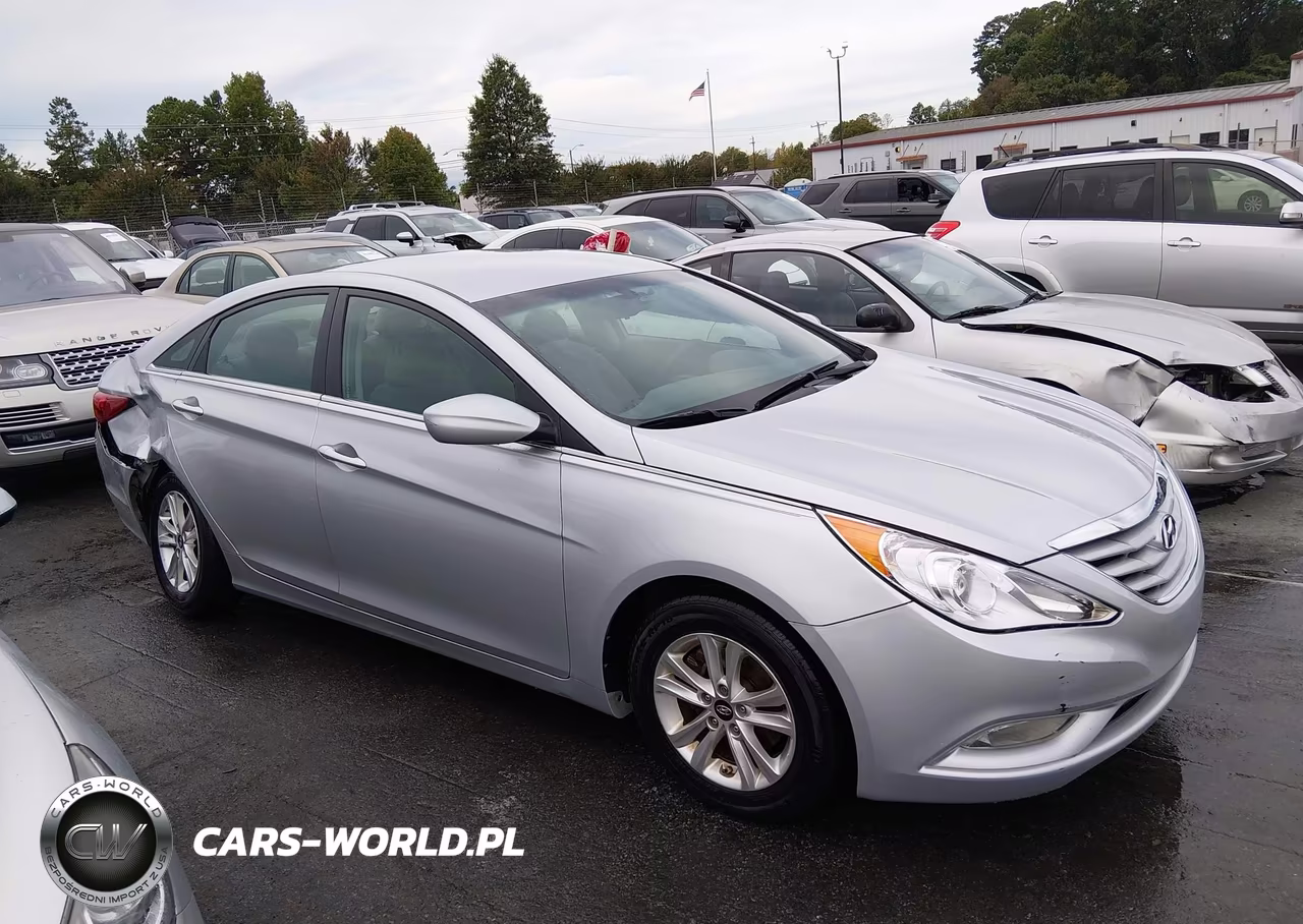2013 Hyundai Sonata Gls VIN:5NPEB4AC3DH677472 - 13