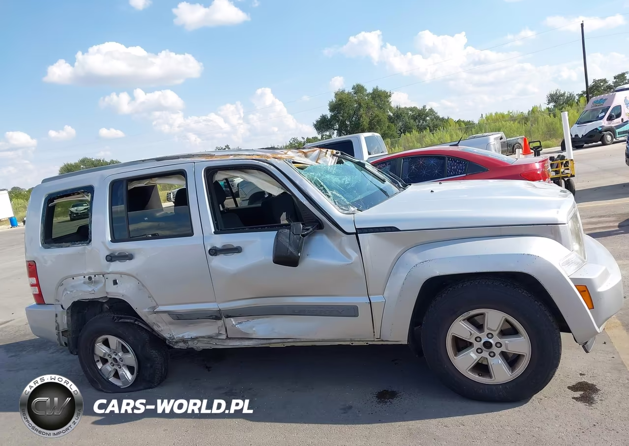 2011 Jeep Liberty Sport VIN:1J4PN2GKXBW586963 - 14