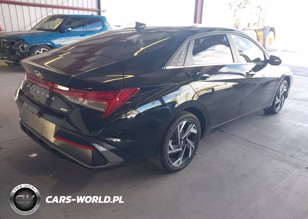 2025 Hyundai Elantra Hybrid Limited VIN:KMHLN4DJ3SU141855 - 4