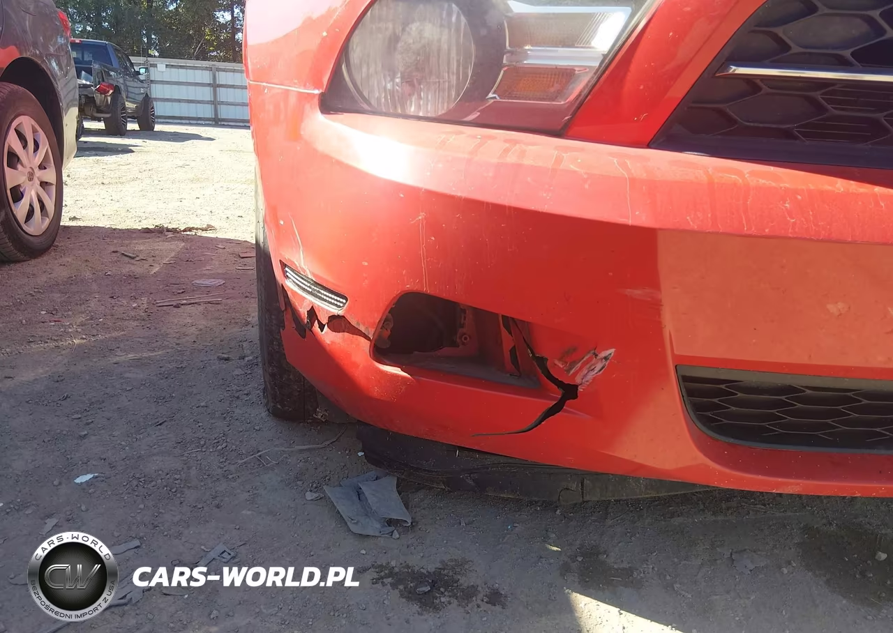 2011 Ford Mustang V6 Premium VIN:1ZVBP8AMXB5168526 - 12