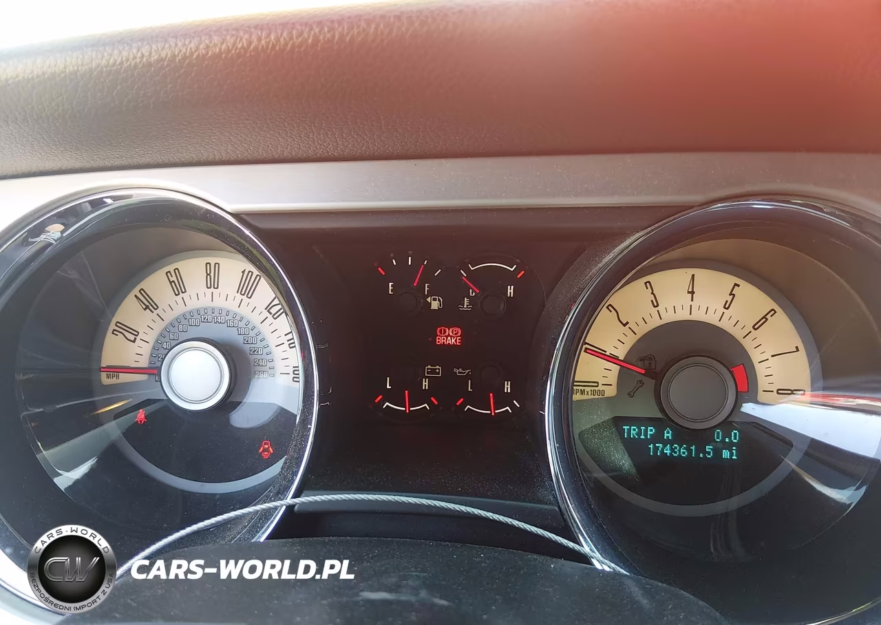 2011 Ford Mustang V6 Premium VIN:1ZVBP8AMXB5168526 - 7