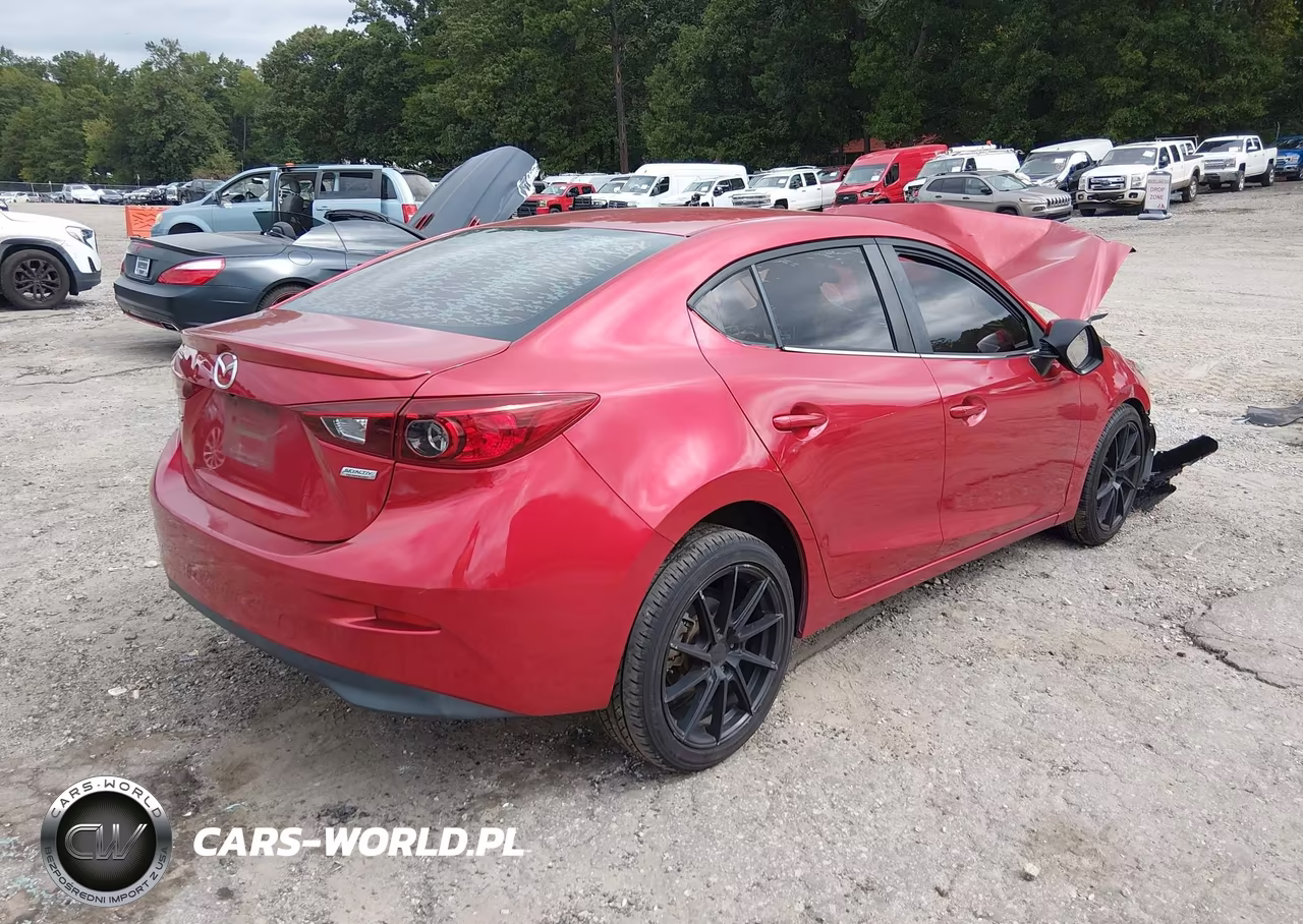 2018 Mazda Mazda3 Touring VIN:3MZBN1V38JM209730 - 4