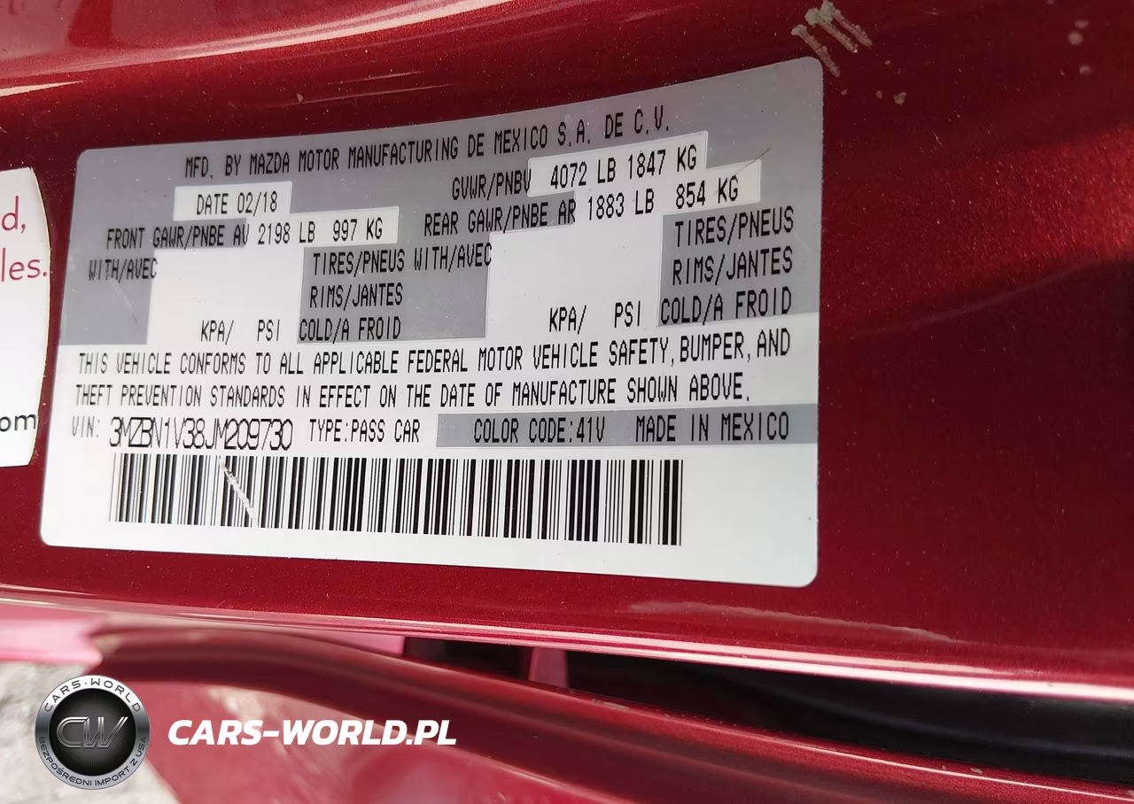 2018 Mazda Mazda3 Touring VIN:3MZBN1V38JM209730 - 9