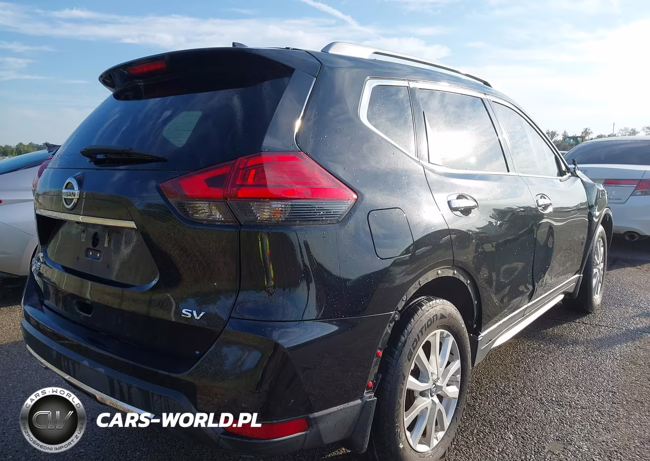 2017 Nissan Rogue Sv VIN:5N1AT2MT4HC827906 - 4