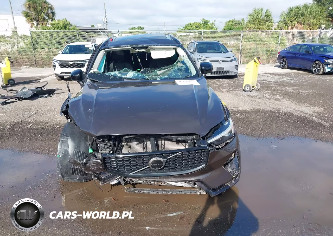 2025 Volvo Xc60 B5 Plus VIN:YV4M12RC7S1147756 - 12