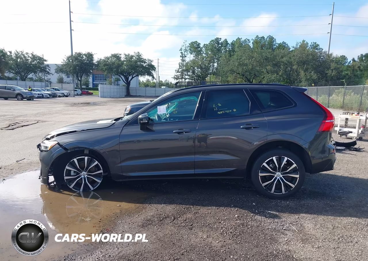 2025 Volvo Xc60 B5 Plus VIN:YV4M12RC7S1147756 - 14