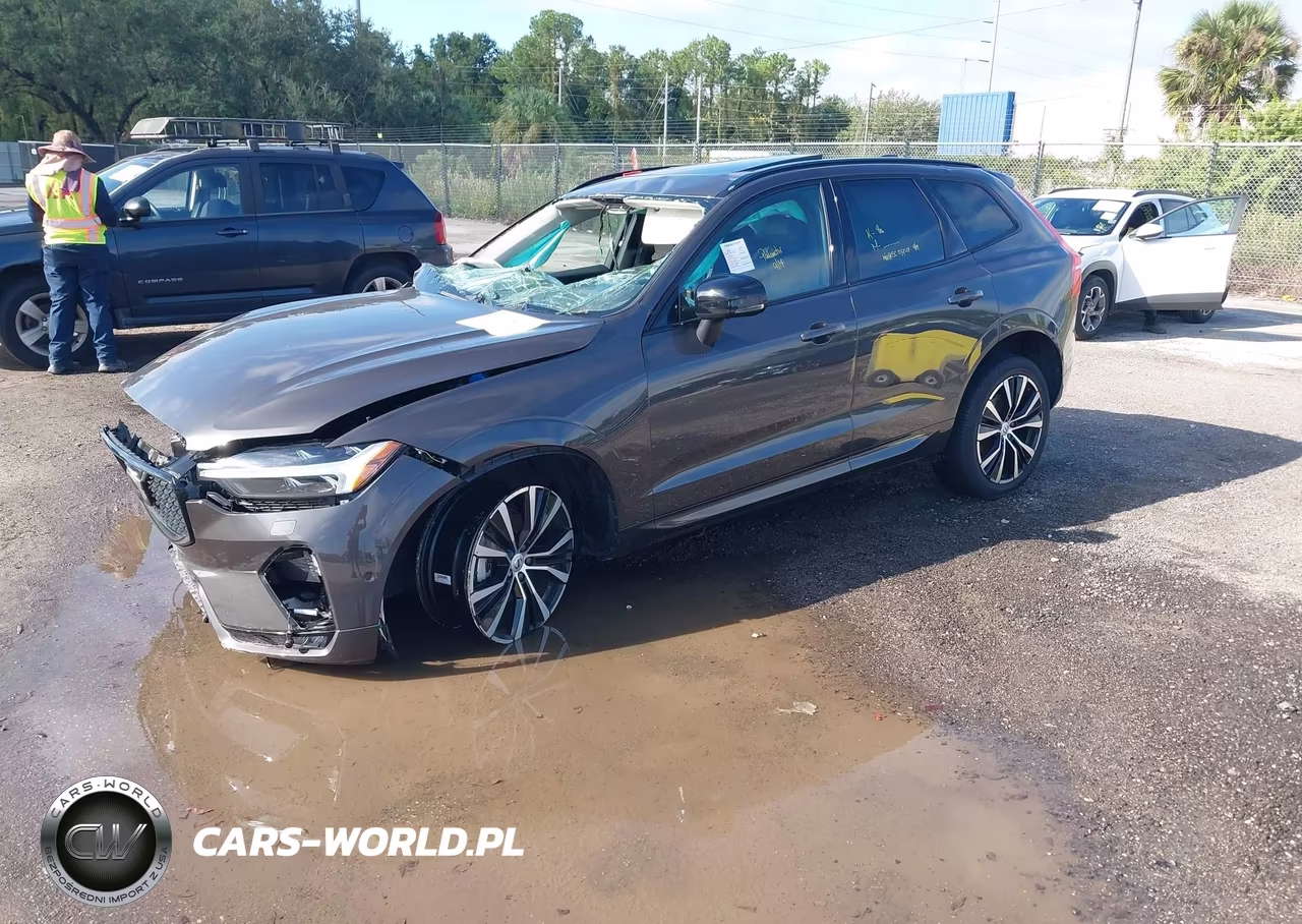 2025 Volvo Xc60 B5 Plus VIN:YV4M12RC7S1147756 - 2