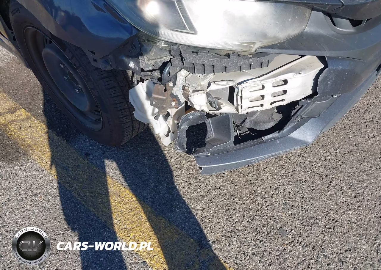2019 Honda Civic Lx VIN:2HGFC2F66KH520552 - 18