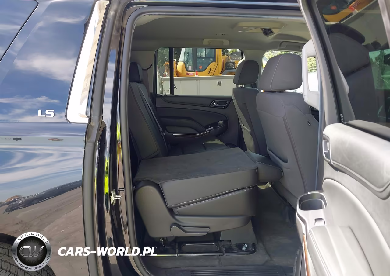 2016 Chevrolet Suburban Commercial Fleet VIN:1GNSKKEC9GR427921 - 8
