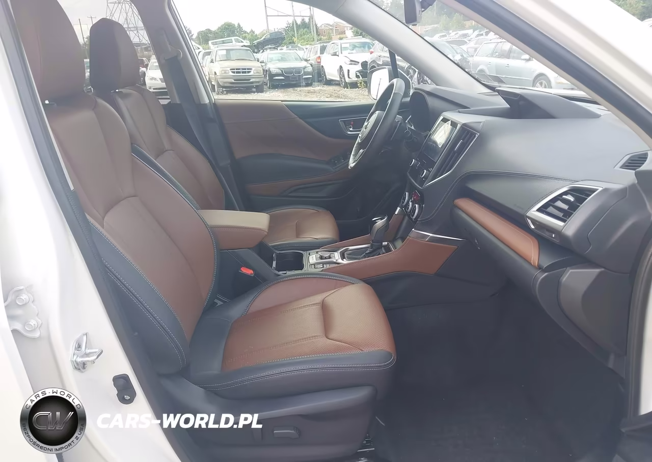 2024 Subaru Forester Touring VIN:JF2SKAMCXRH486250 - 5