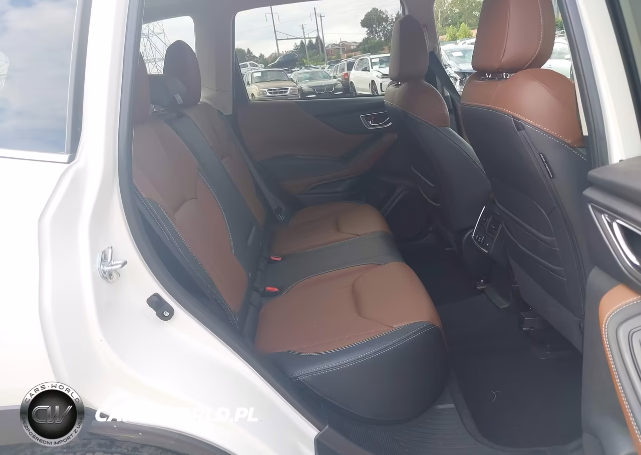 2024 Subaru Forester Touring VIN:JF2SKAMCXRH486250 - 8