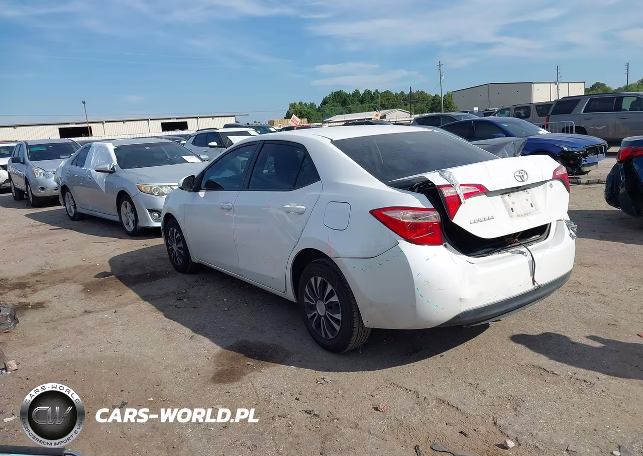 2017 Toyota Corolla L VIN:5YFBURHEXHP669069 - 3