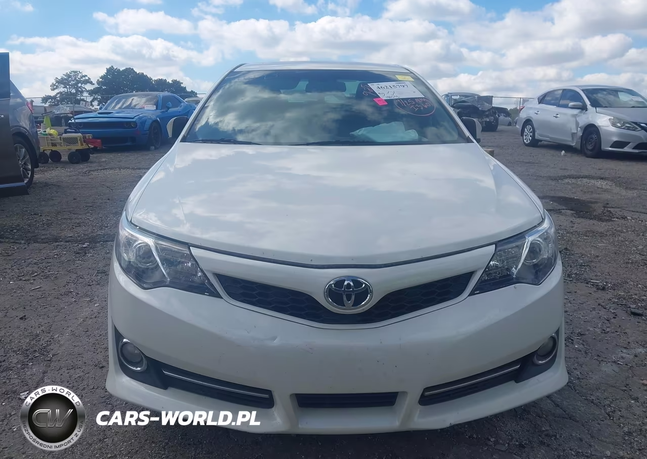 2014 Toyota Camry Se VIN:4T1BF1FK7EU464792 - 13