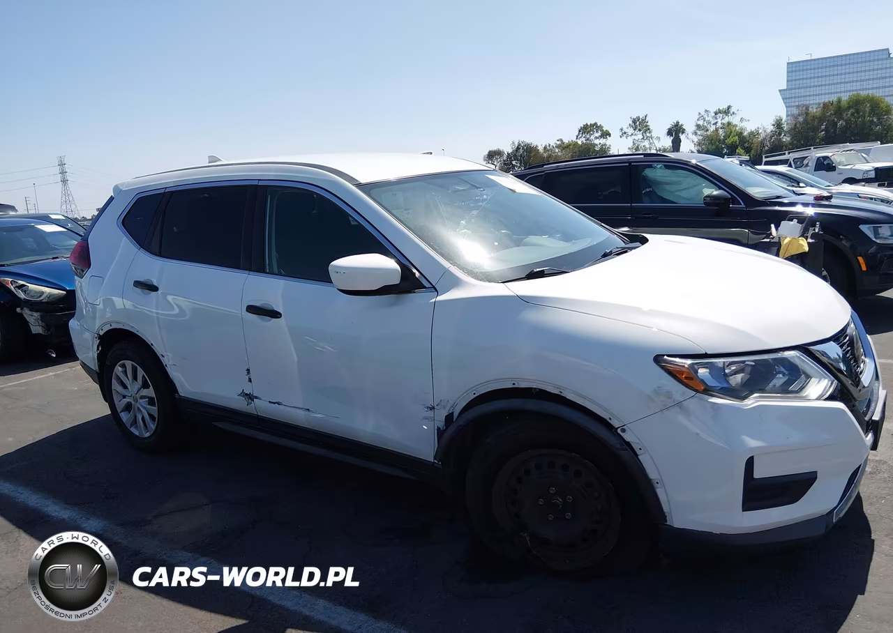 2018 Nissan Rogue S VIN:KNMAT2MT2JP614570 - 13