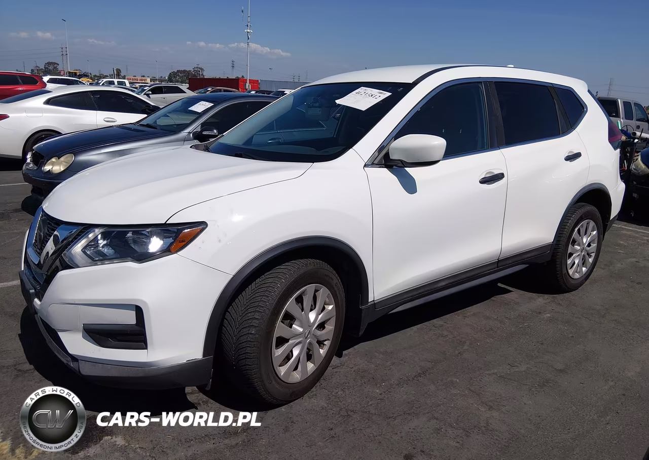 2018 Nissan Rogue S VIN:KNMAT2MT2JP614570 - 2