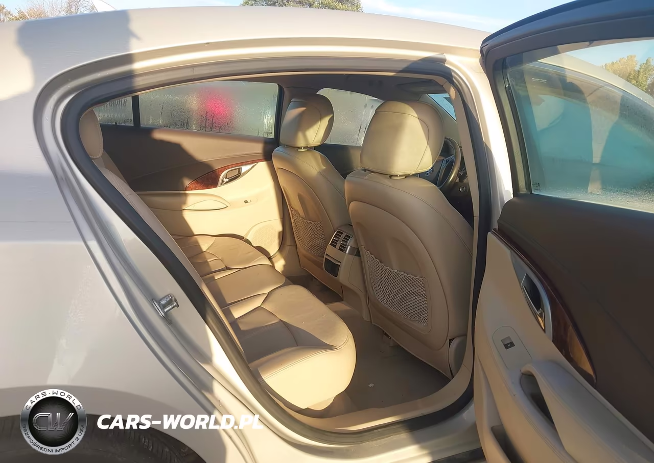 2010 Buick Lacrosse Cxl VIN:1G4GC5EG7AF121160 - 8