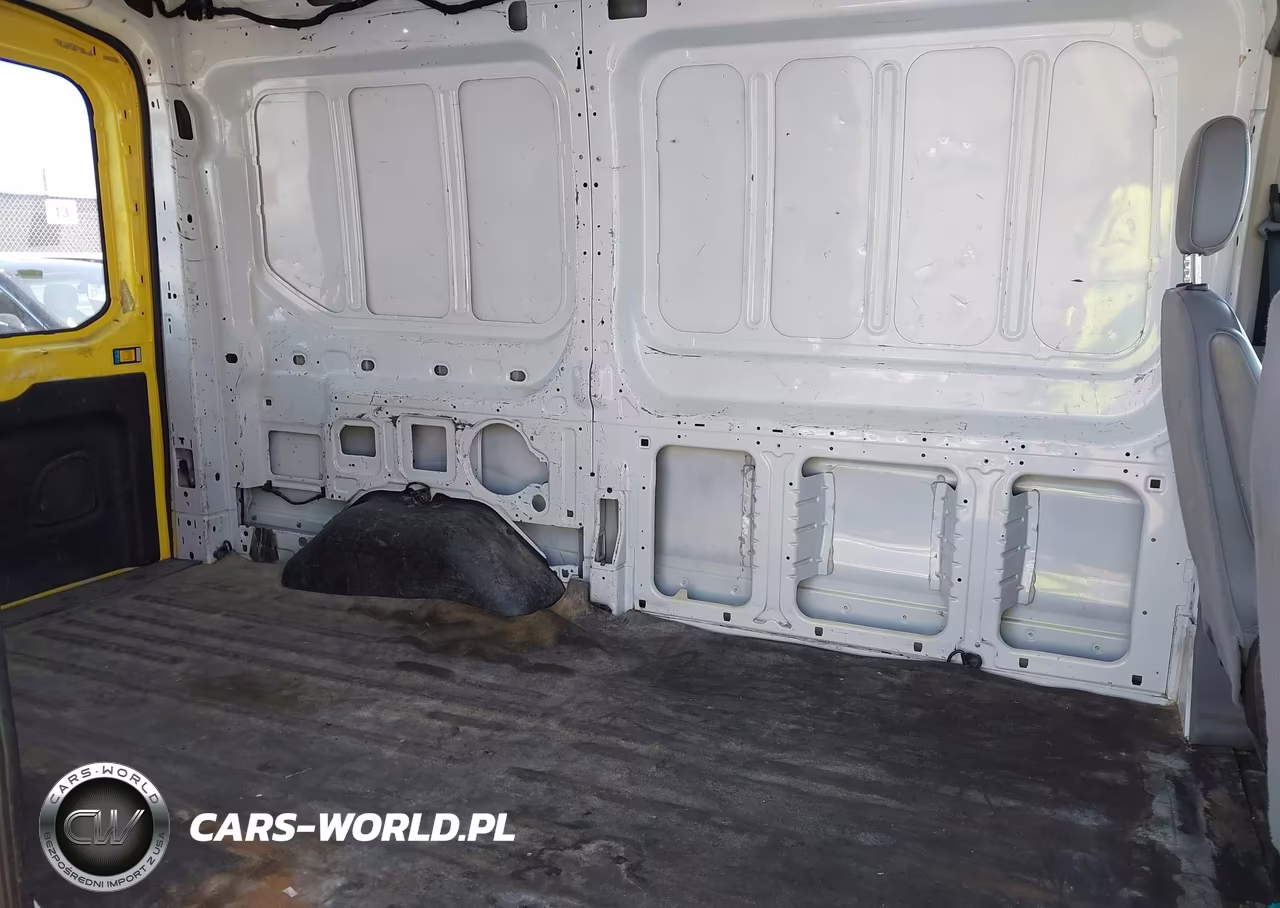 2015 Ford Transit VIN:1FTNE1CM3FKA99423 - 8