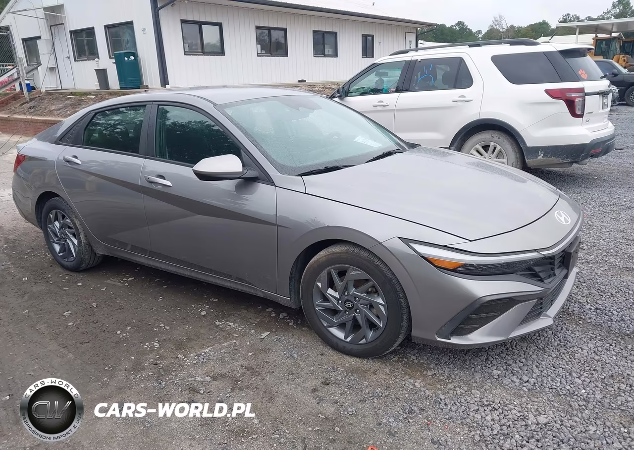 2024 Hyundai Elantra Hybrid Blue – zdjęcie 1 z 16