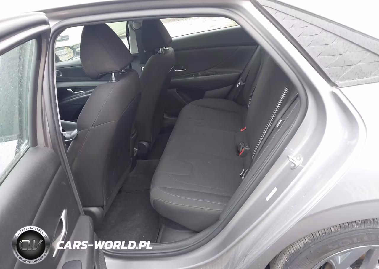 2024 Hyundai Elantra Hybrid Blue VIN:KMHLM4DJ3RU102406 - 8