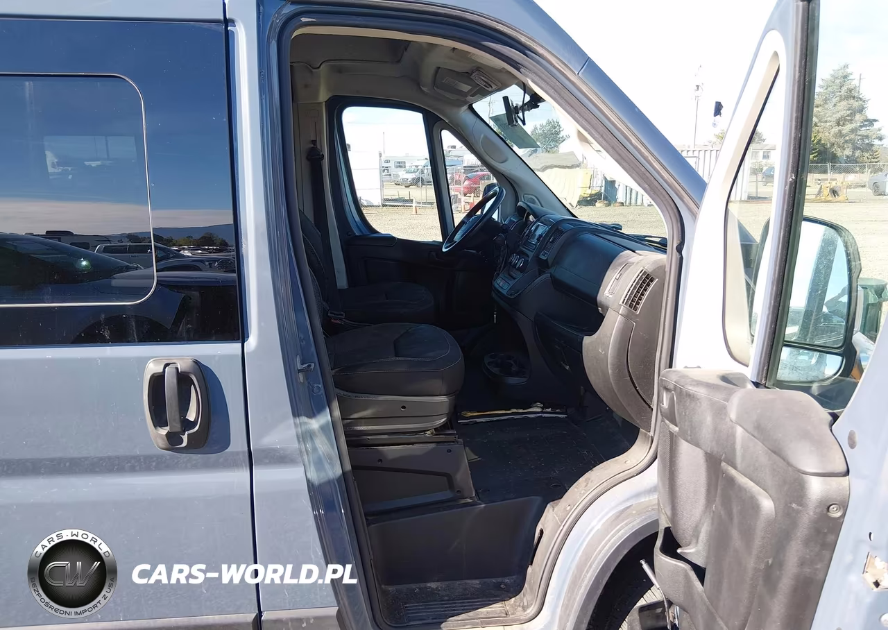 2020 Ram Promaster Cargo Van High Roof VIN:3C6URVJG2LE106923 - 5