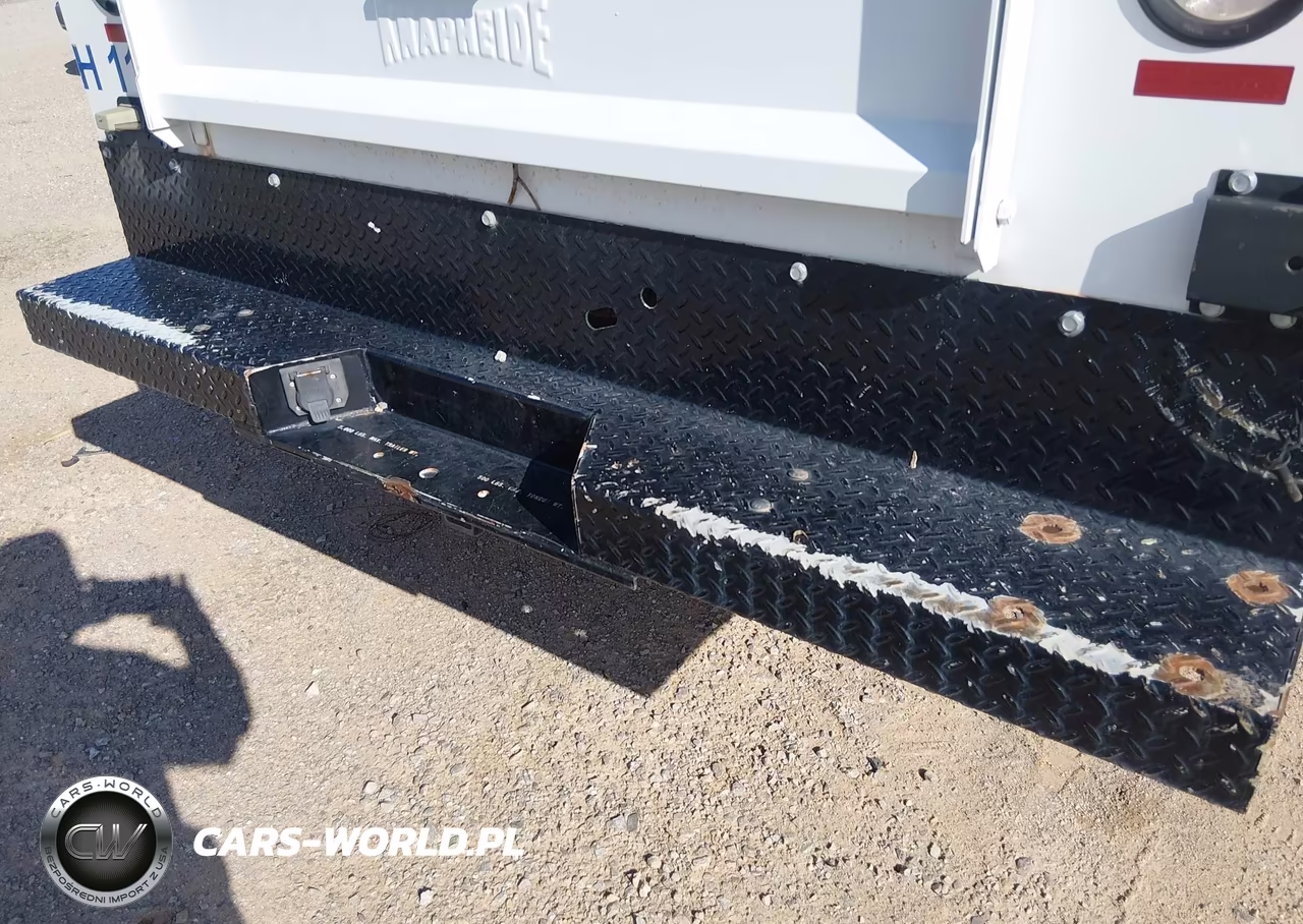 2015 Ram 2500 Tradesman VIN:3C7WR4AT1FG704795 - 12