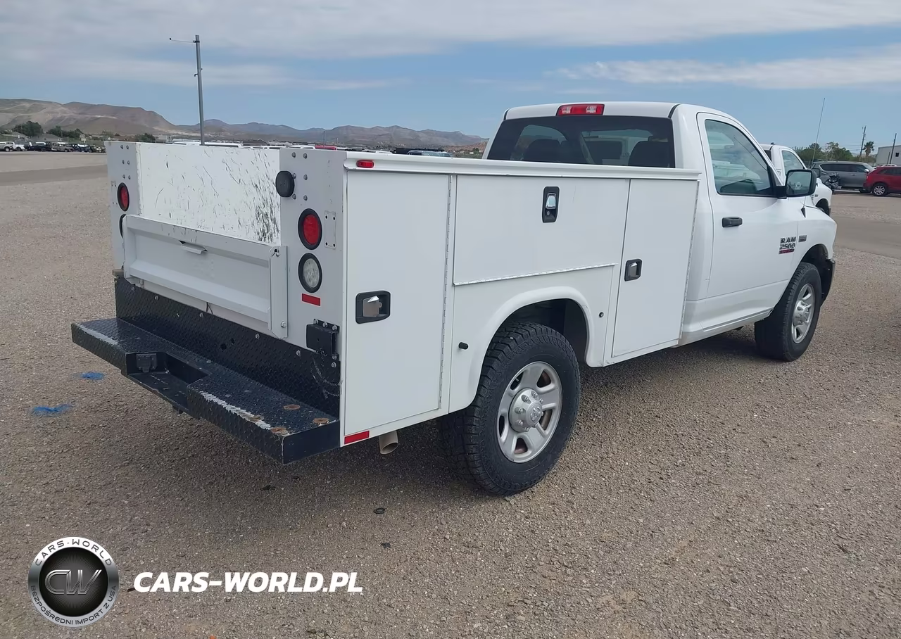 2015 Ram 2500 Tradesman VIN:3C7WR4AT1FG704795 - 4