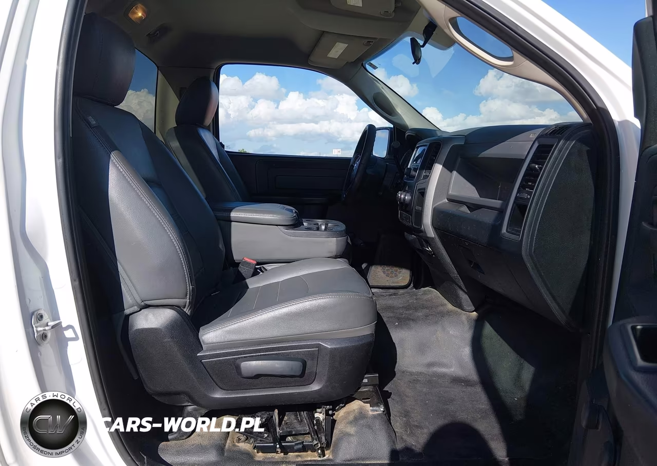 2015 Ram 2500 Tradesman VIN:3C7WR4AT1FG704795 - 5