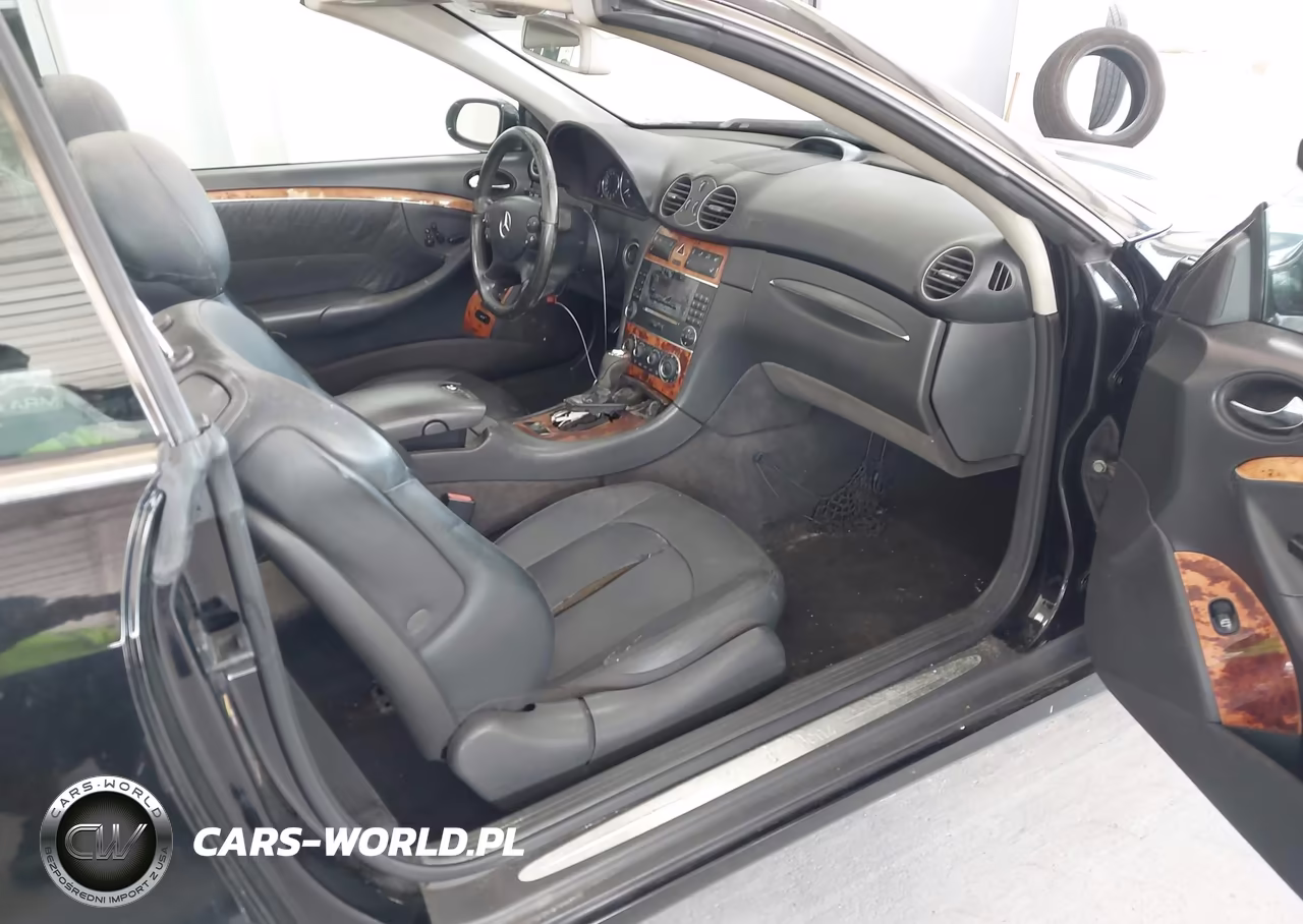 2005 Mercedes-Benz Clk 320 VIN:WDBTK65J25F133700 - 5