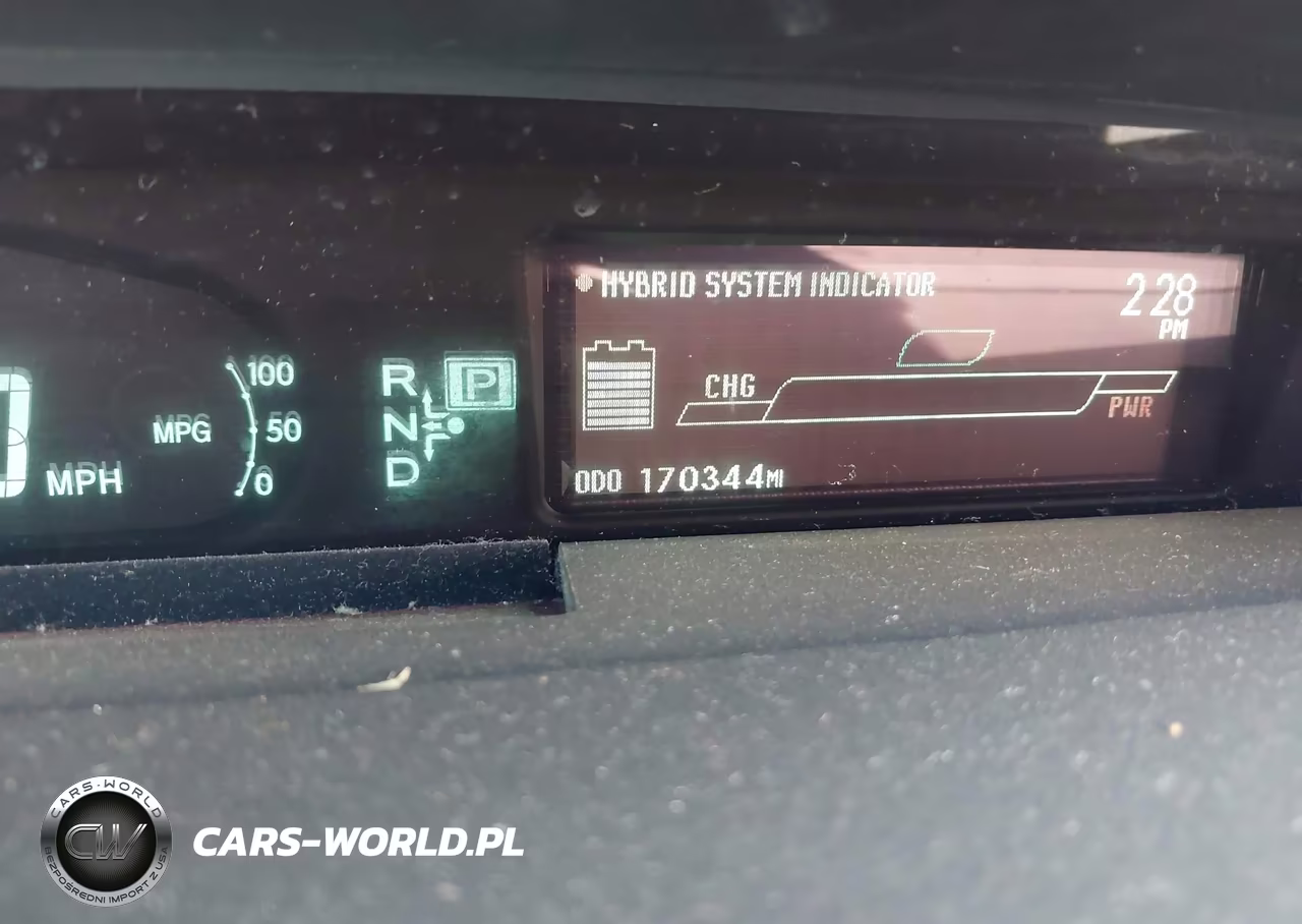 2011 Toyota Prius Two VIN:JTDKN3DU1B1318361 - 15