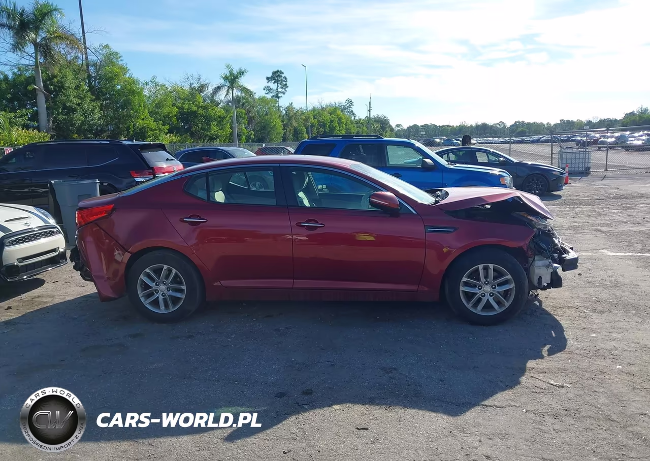 2013 Kia Optima Lx VIN:5XXGM4A72DG158978 - 13