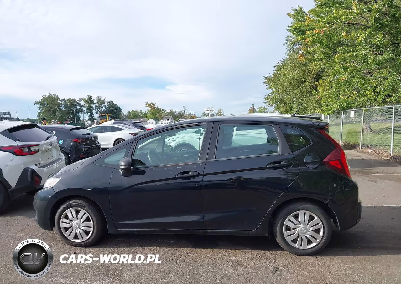 2015 Honda Fit Lx VIN:3HGGK5H58FM775191 - 13