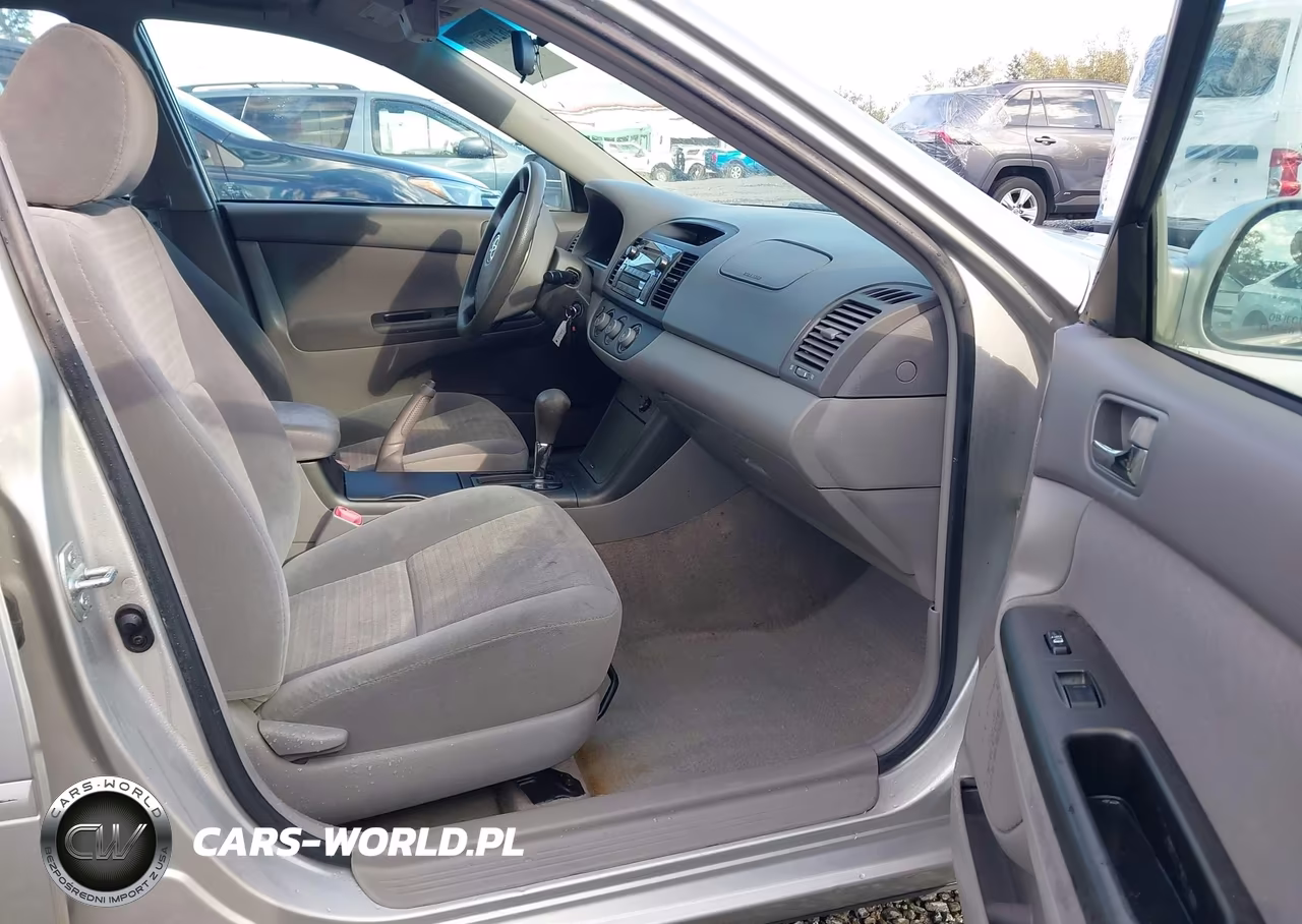 2006 Toyota Camry Le VIN:4T1BE32K76U118604 - 18
