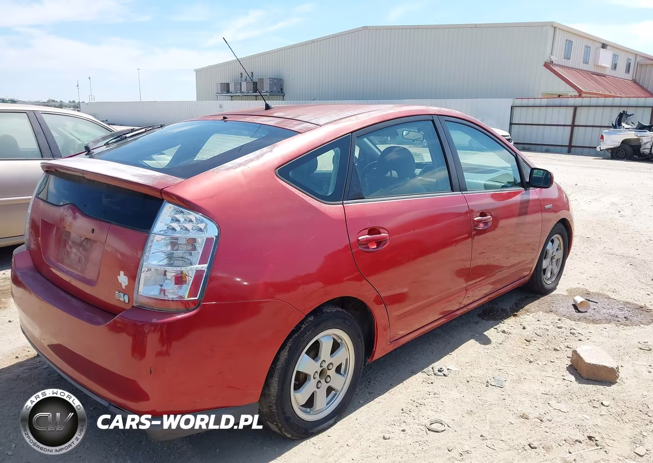 2008 Toyota Prius VIN:JTDKB20UX83309213 - 4