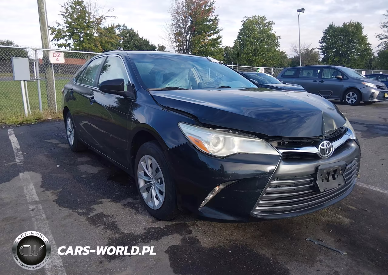 2015 Toyota Camry Le