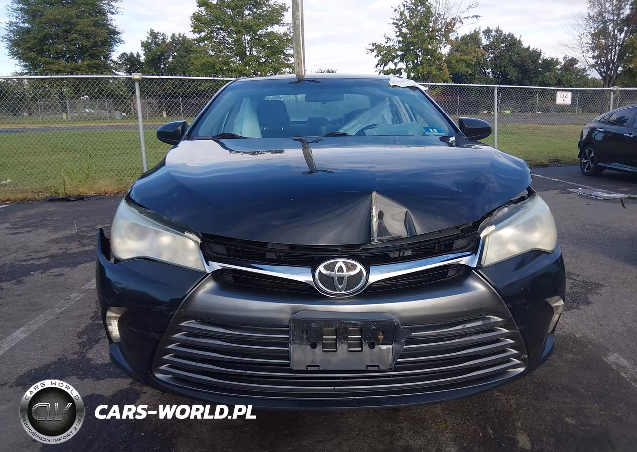 2015 Toyota Camry Le VIN:4T1BF1FK8FU973632 - 12