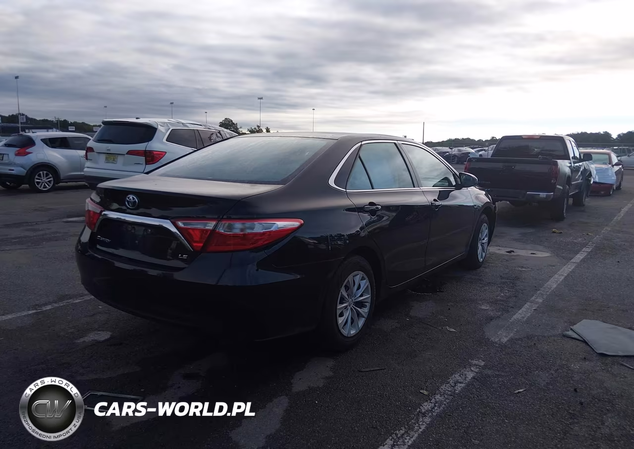 2015 Toyota Camry Le VIN:4T1BF1FK8FU973632 - 4