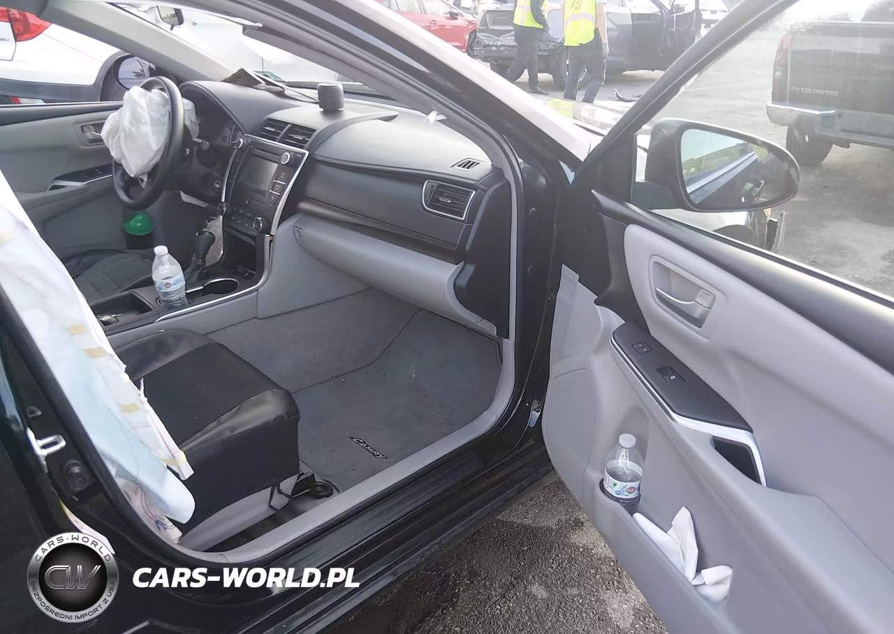 2015 Toyota Camry Le VIN:4T1BF1FK8FU973632 - 5