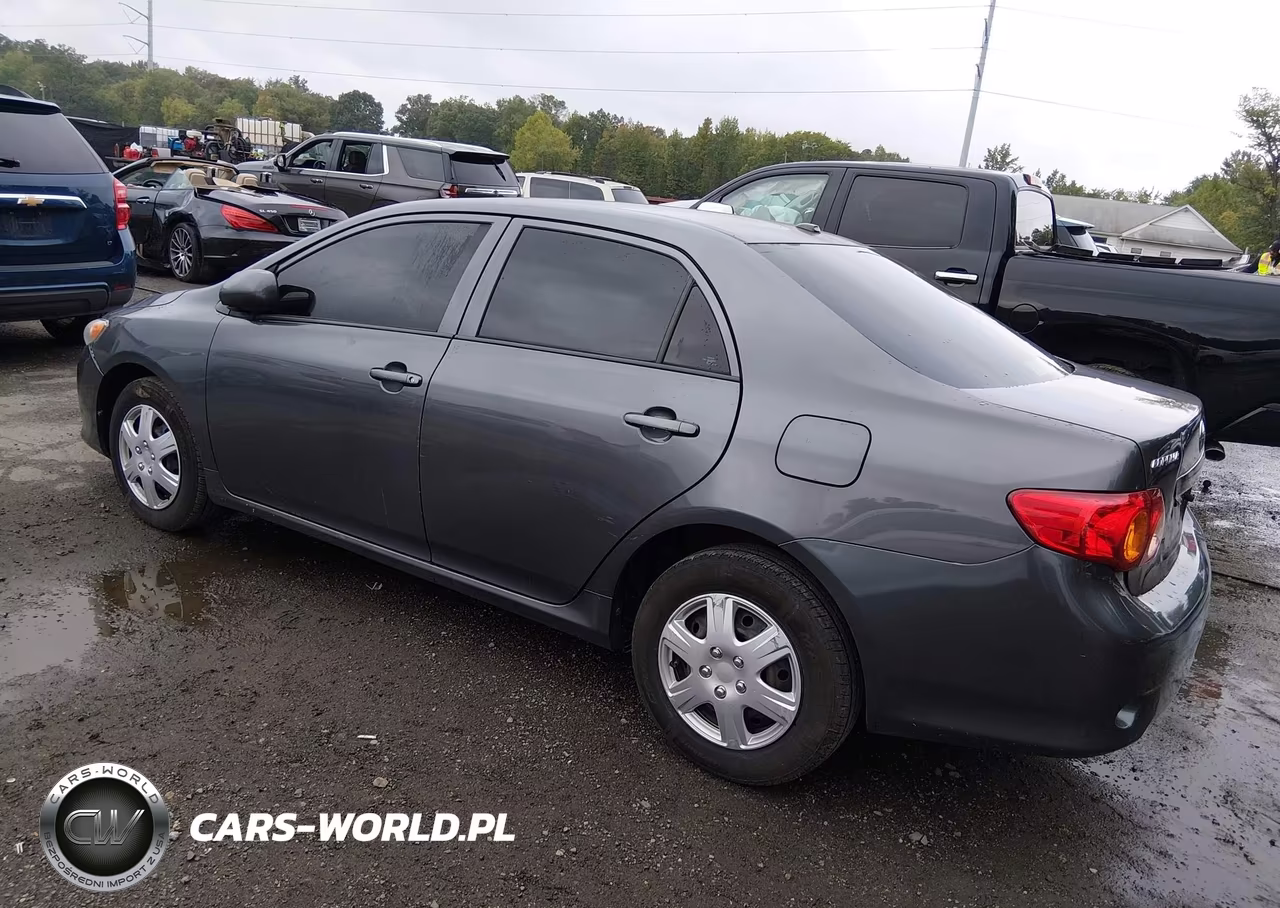 2010 Toyota Corolla Le VIN:2T1BU4EE0AC518870 - 3