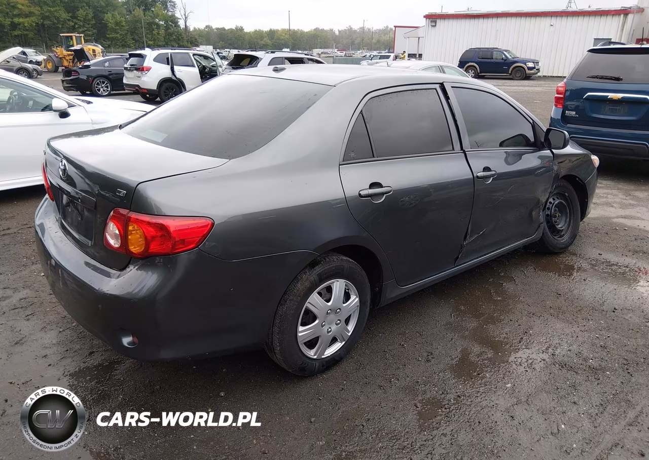 2010 Toyota Corolla Le VIN:2T1BU4EE0AC518870 - 4