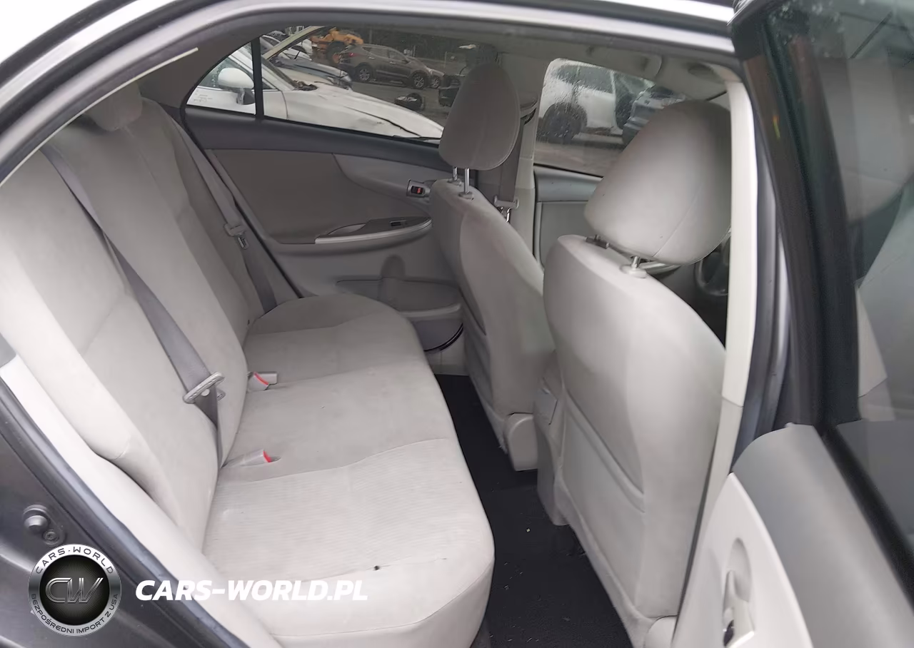 2010 Toyota Corolla Le VIN:2T1BU4EE0AC518870 - 8