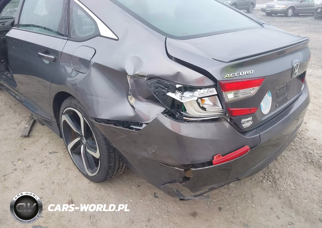 2019 Honda Accord Sport VIN:1HGCV1F32KA135890 - 6