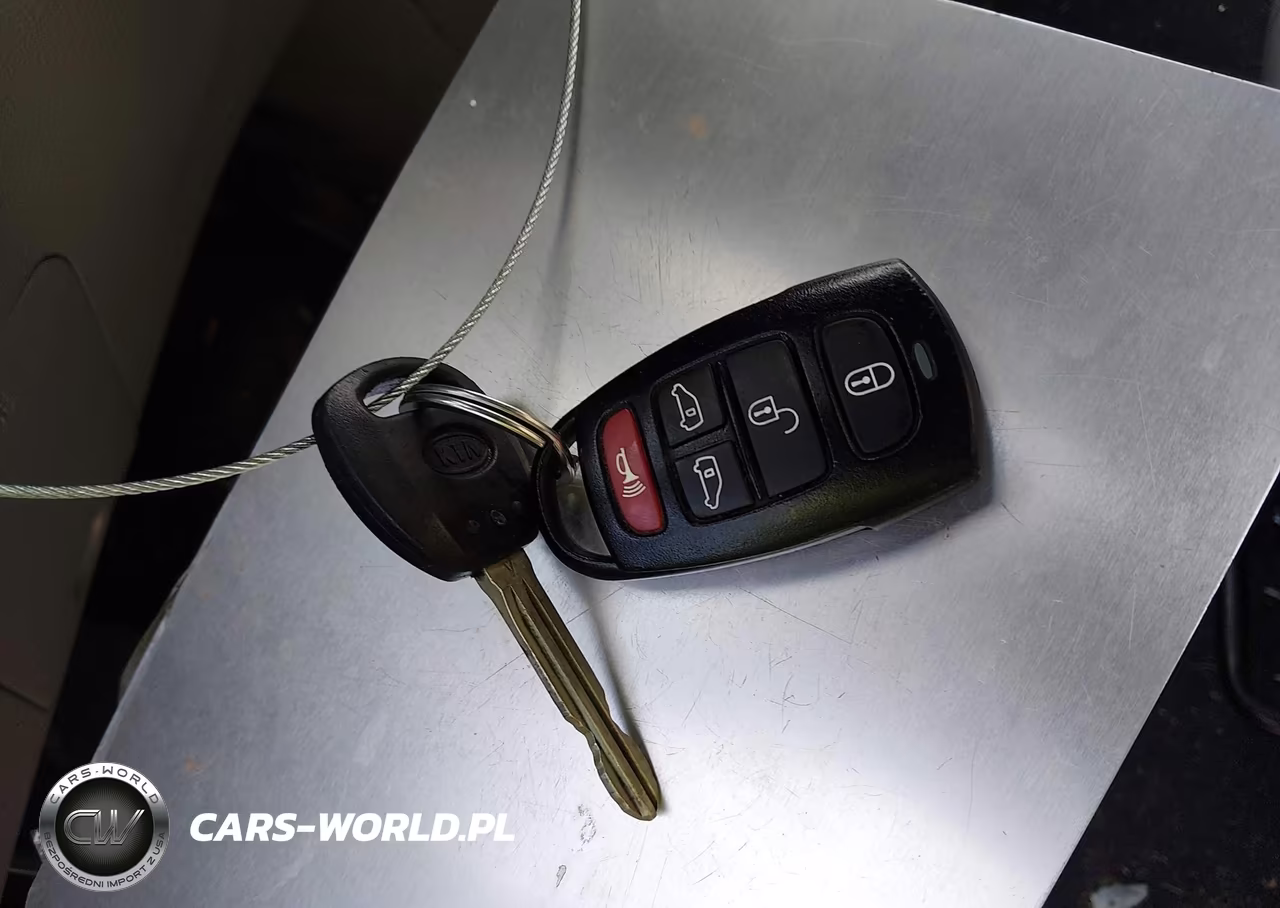 2012 Kia Sedona Lx VIN:KNDMG4C72C6422558 - 11