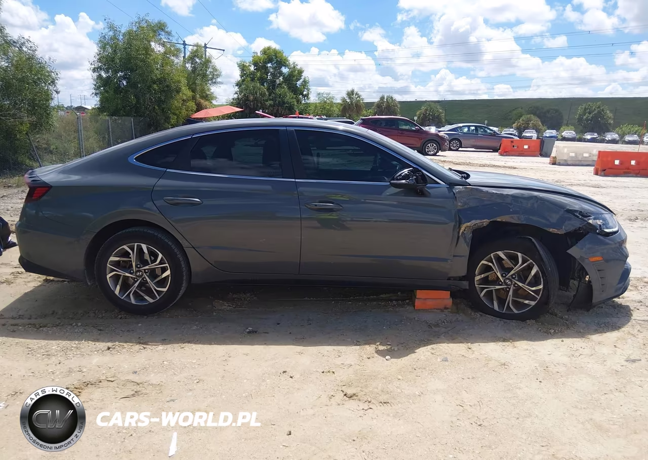 2021 Hyundai Sonata Sel VIN:5NPEL4JA8MH093029 - 13