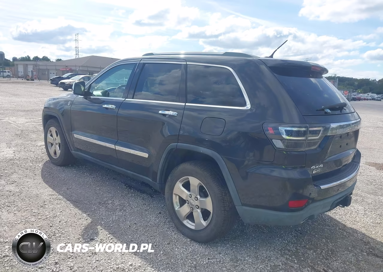 2011 Jeep Grand Cherokee Overland VIN:1J4RR6GT5BC692185 - 3