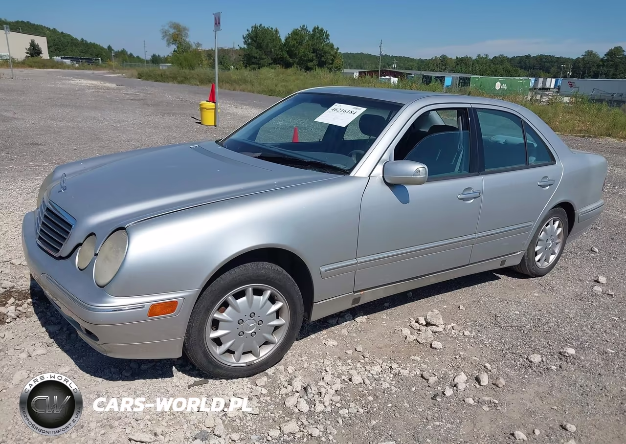 2000 Mercedes-Benz E 320 VIN:WDBJF65J5YB111407 - 2
