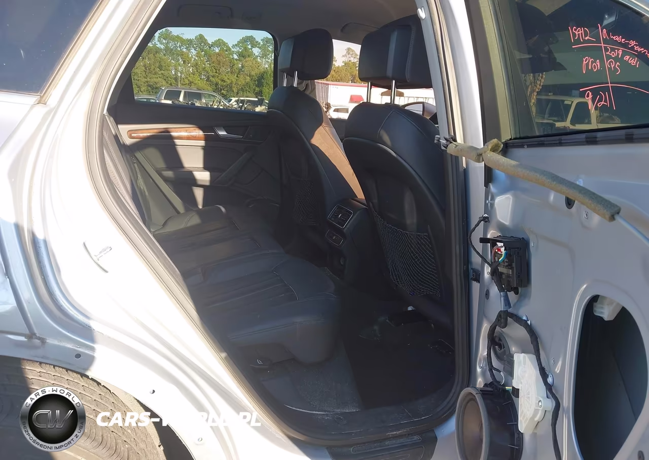 2019 Audi Q5 45 Premium VIN:WA1ANAFY9K2115948 - 8