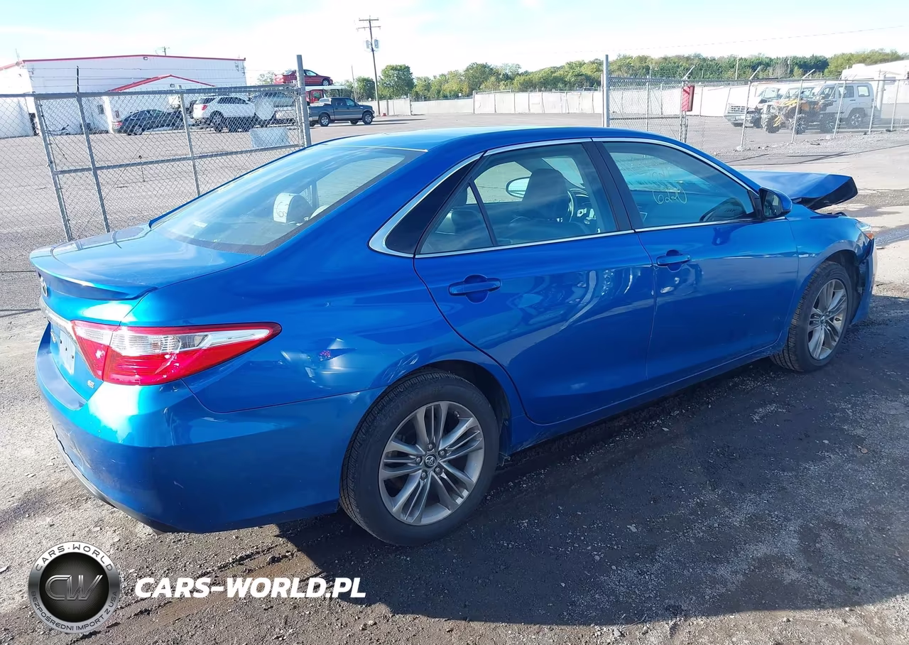2017 Toyota Camry Se VIN:4T1BF1FK5HU685506 - 4
