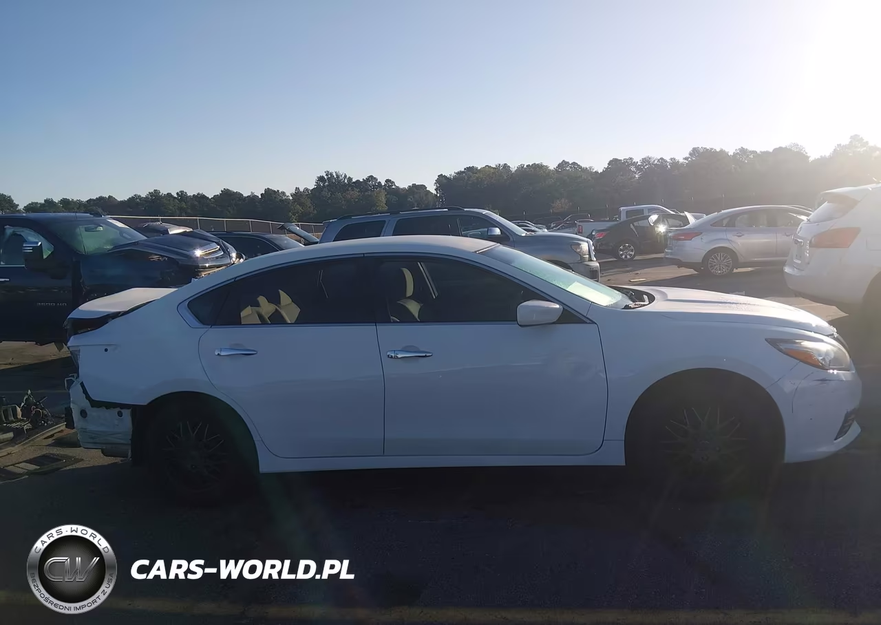 2017 Nissan Altima 2.5 S VIN:1N4AL3AP9HC256985 - 14