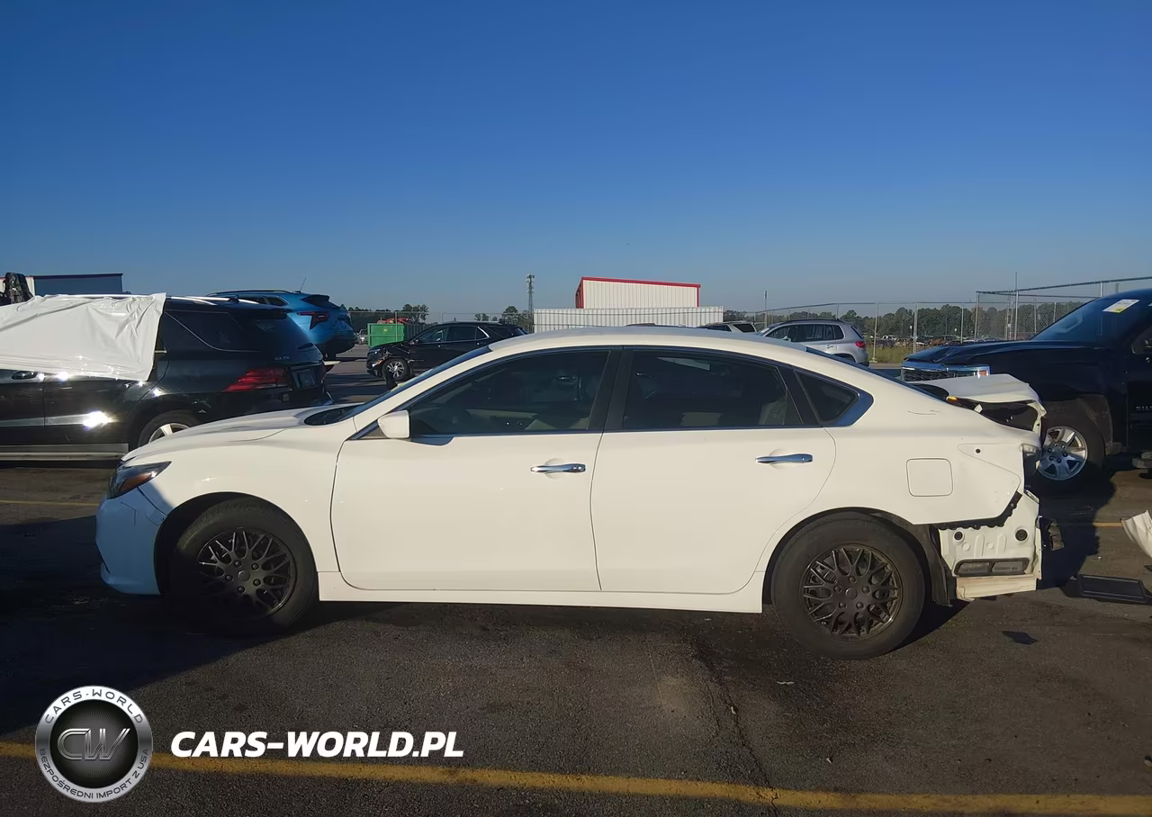 2017 Nissan Altima 2.5 S VIN:1N4AL3AP9HC256985 - 15